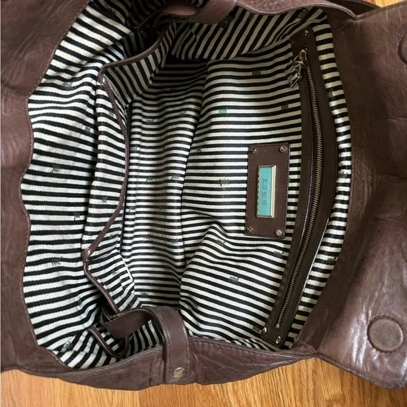 L.A.M.B. By Gwen Stefani Holloway Satchel Bag Style 2207 Brown w Gold Hardware - Picture 9 of 12